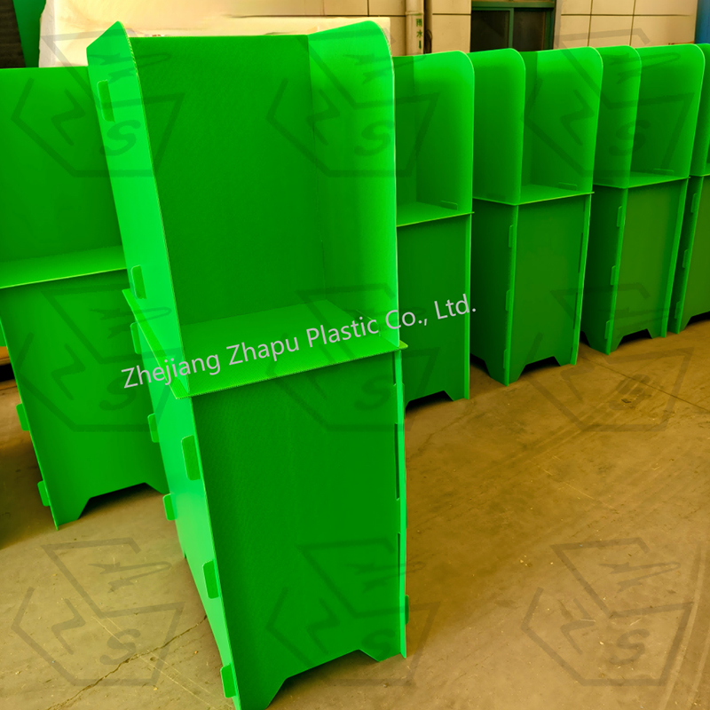 Stand elettorale portatile impermeabile in plastica ondulata per la privacy